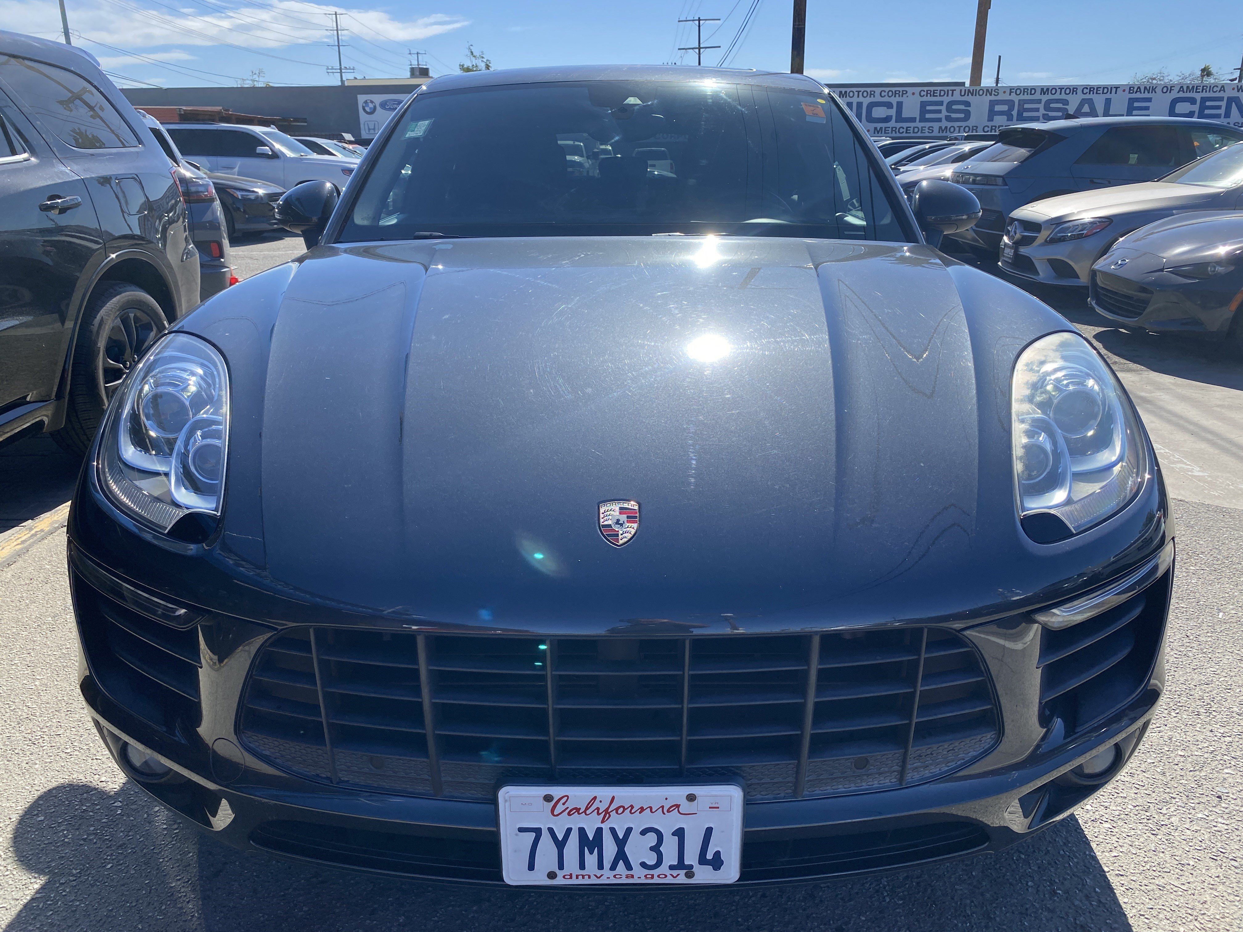 Used 2017 Porsche Macan AWD/4WD image 3