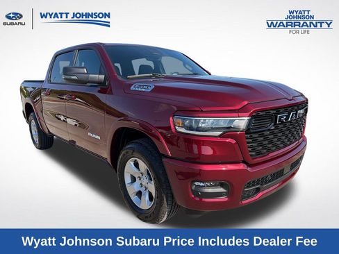 Used 2025 RAM 1500 Big Horn AWD/4WD image 13