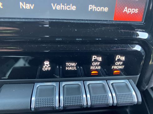 Used 2024 RAM 2500 Rebel w/ Level 2 Equipment Group AWD/4WD image 28