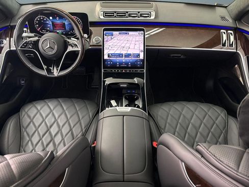 Used 2024 Mercedes-Benz S 580e 4MATIC Sedan image 11