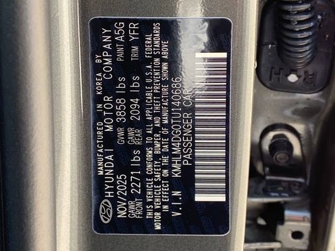 New 2026 Hyundai Elantra Sport FWD image 32