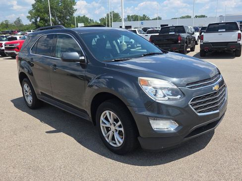 Used 2017 Chevrolet Equinox LT w/ Convenience Package FWD image 8