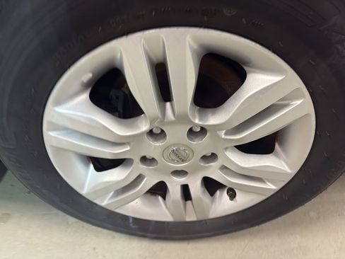 Used 2010 Nissan Altima 2.5 SL w/ SL Pkg image 33