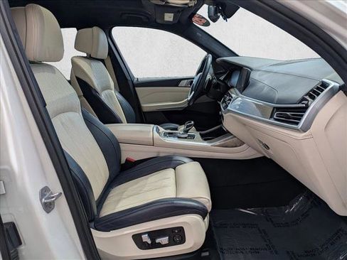 Used 2020 BMW X7 xDrive50i w/ Executive Package AWD/4WD image 24
