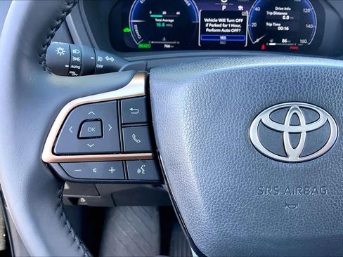 Used 2026 Toyota Grand Highlander AWD Hybrid image 24