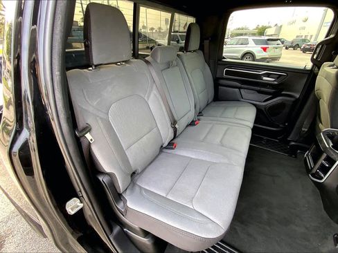 Used 2023 RAM 1500 Big Horn AWD/4WD image 20