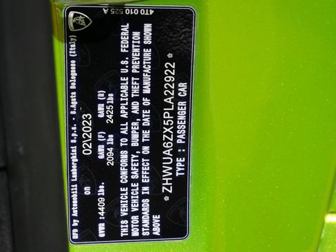Used 2023 Lamborghini Huracan STO RWD image 28