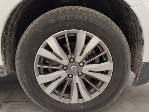 Used 2020 Nissan Pathfinder SL image 31