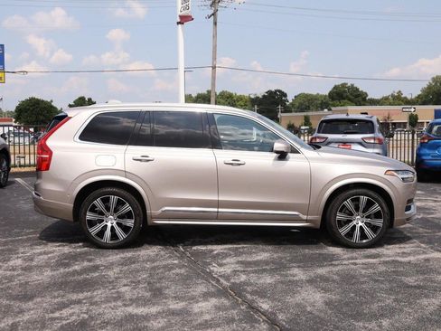Used 2023 Volvo XC90 B6 Ultimate w/ Protection Package Premier AWD/4WD image 5