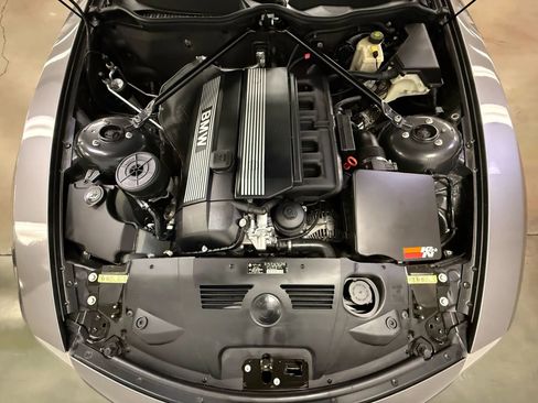 Used 2005 BMW Z4 2.5i image 23