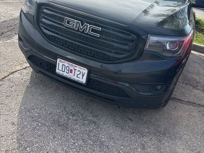 Used 2019 GMC Acadia SLT w/ Black Edition