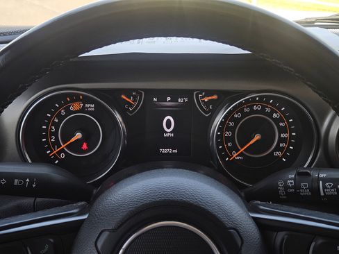 Used 2020 Jeep Wrangler Unlimited Sport S AWD/4WD image 16