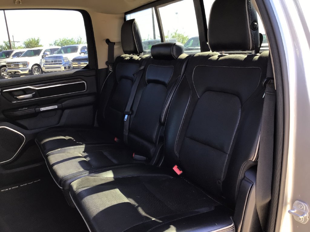Used 2019 RAM 1500 Laramie RWD image 24