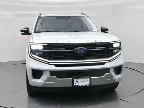 Used 2025 Ford Expedition Max Platinum AWD/4WD image 30