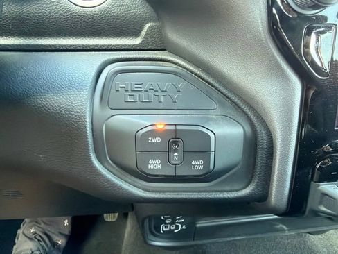 Used 2026 RAM 2500 Big Horn AWD/4WD image 17