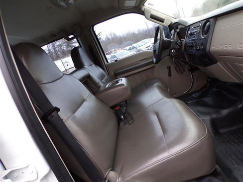 Used 2009 Ford F450 XL image 18