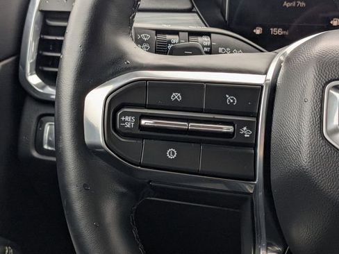 Used 2025 GMC Acadia Elevation image 24