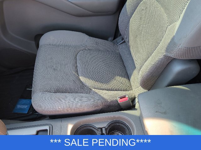 Used 2012 Nissan Frontier SV AWD/4WD image 29