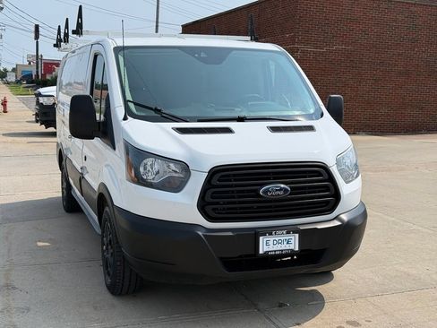 Used 2019 Ford Transit 150 130 Low Roof RWD image 4