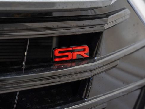 New 2025 Nissan Versa SR w/ Trunk Package image 3