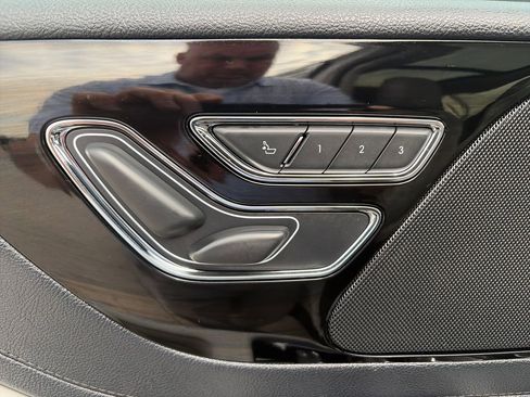 Used 2025 Lincoln Aviator AWD w/ Equipment Group 101A image 21