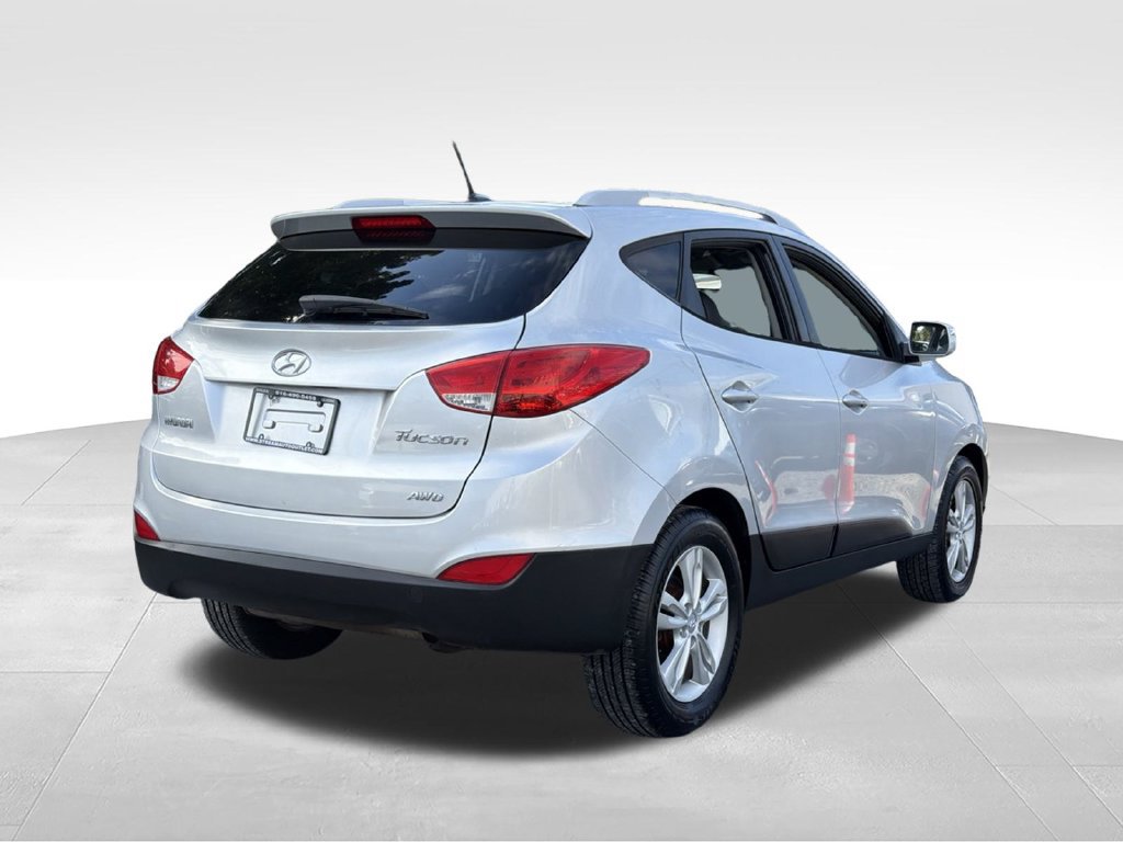 Used 2012 Hyundai Tucson GLS AWD/4WD image 8