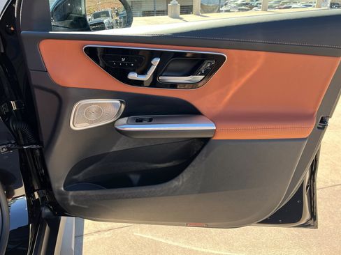 New 2026 Mercedes-Benz GLC 300 4MATIC image 23