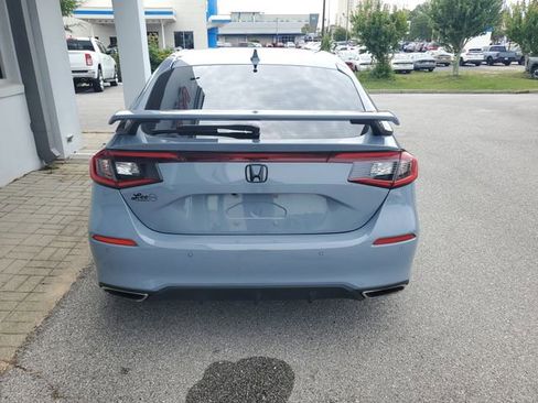 Used 2023 Honda Civic Sport Touring image 9