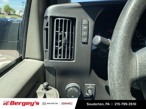 Used 2024 GMC Savana 2500 w/ Driver Convenience Package RWD image 21