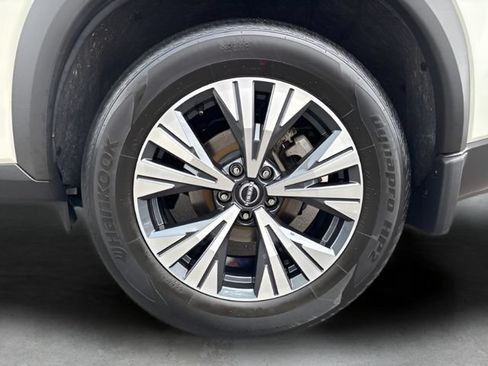 Used 2023 Nissan Rogue SV w/ SV Premium B Package AWD/4WD image 38