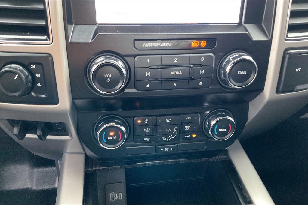 Used 2020 Ford F250 Lariat AWD/4WD image 33