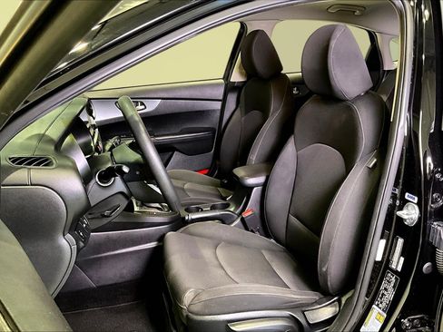 Used 2021 Kia Forte LXS image 21