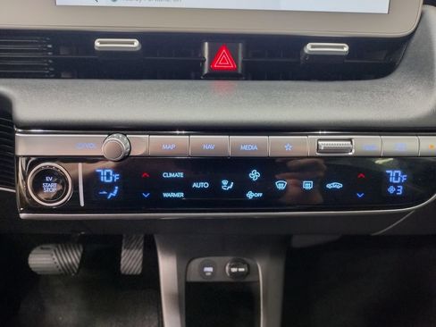 Certified 2023 Hyundai Ioniq 5 SEL AWD/4WD image 32
