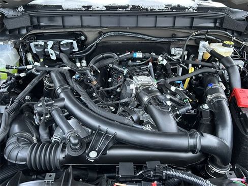 New 2025 Ford Bronco Badlands image 27