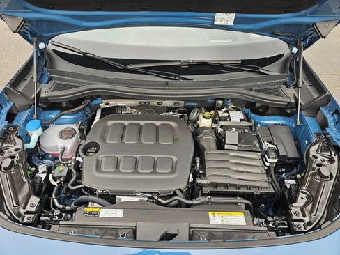 New 2026 Volkswagen Tiguan SE R-Line AWD/4WD image 9