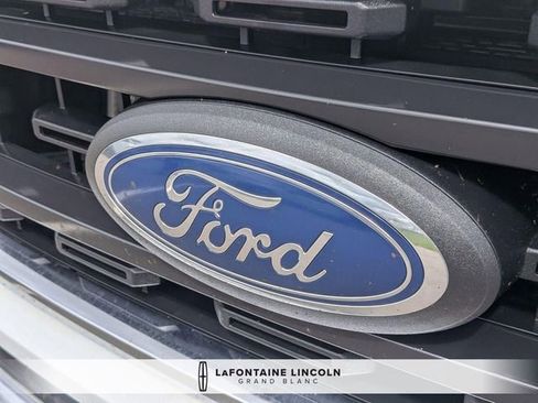 Used 2023 Ford F150 XLT w/ Trailer Tow Package AWD/4WD image 9