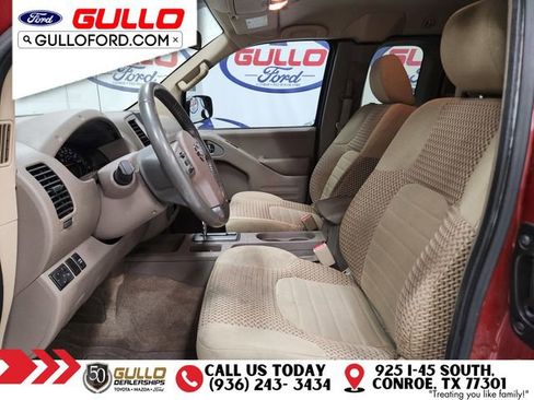 Used 2017 Nissan Frontier SV image 18