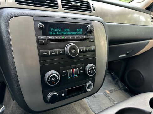 Used 2009 Chevrolet Tahoe LS image 35