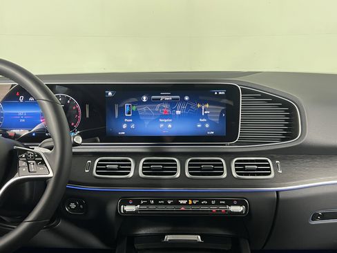 Used 2026 Mercedes-Benz GLE 450 4MATIC image 17