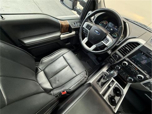 Used 2018 Ford F150 Lariat w/ Equipment Group 501A Mid AWD/4WD image 7