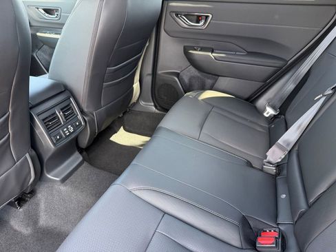 New 2026 Subaru Outback Touring AWD/4WD image 15