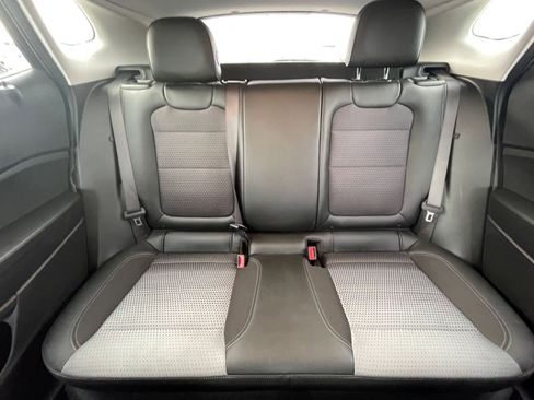 Used 2025 Chevrolet Trax LT image 33