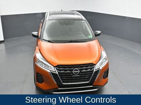 Used 2024 Nissan Kicks SV FWD image 18