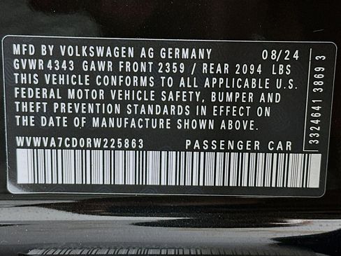 Used 2024 Volkswagen GTI Autobahn image 38