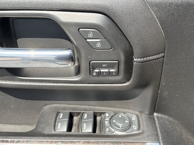 Used 2021 GMC Sierra 2500 Denali AWD/4WD image 17