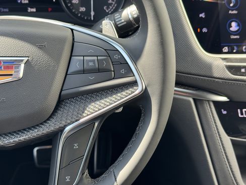 New 2025 Cadillac XT5 Sportv w/ Technology Package image 18