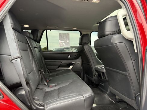Used 2024 Toyota Sequoia Limited w/ Tow Technology Package AWD/4WD image 21
