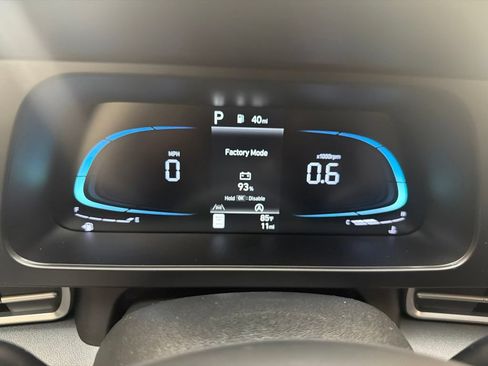 New 2026 Hyundai Elantra SE FWD image 24