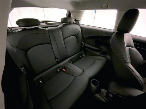 Used 2022 MINI Cooper SE image 15