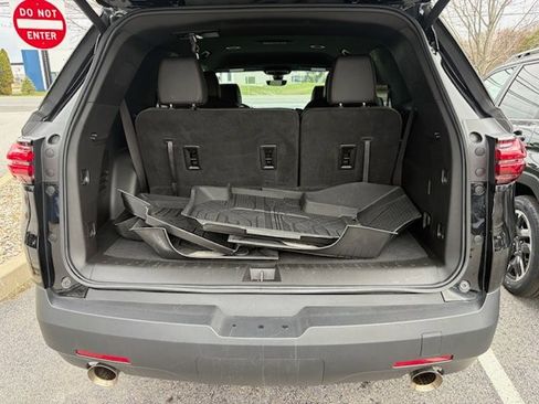 Used 2024 Chevrolet Traverse RS AWD/4WD image 8
